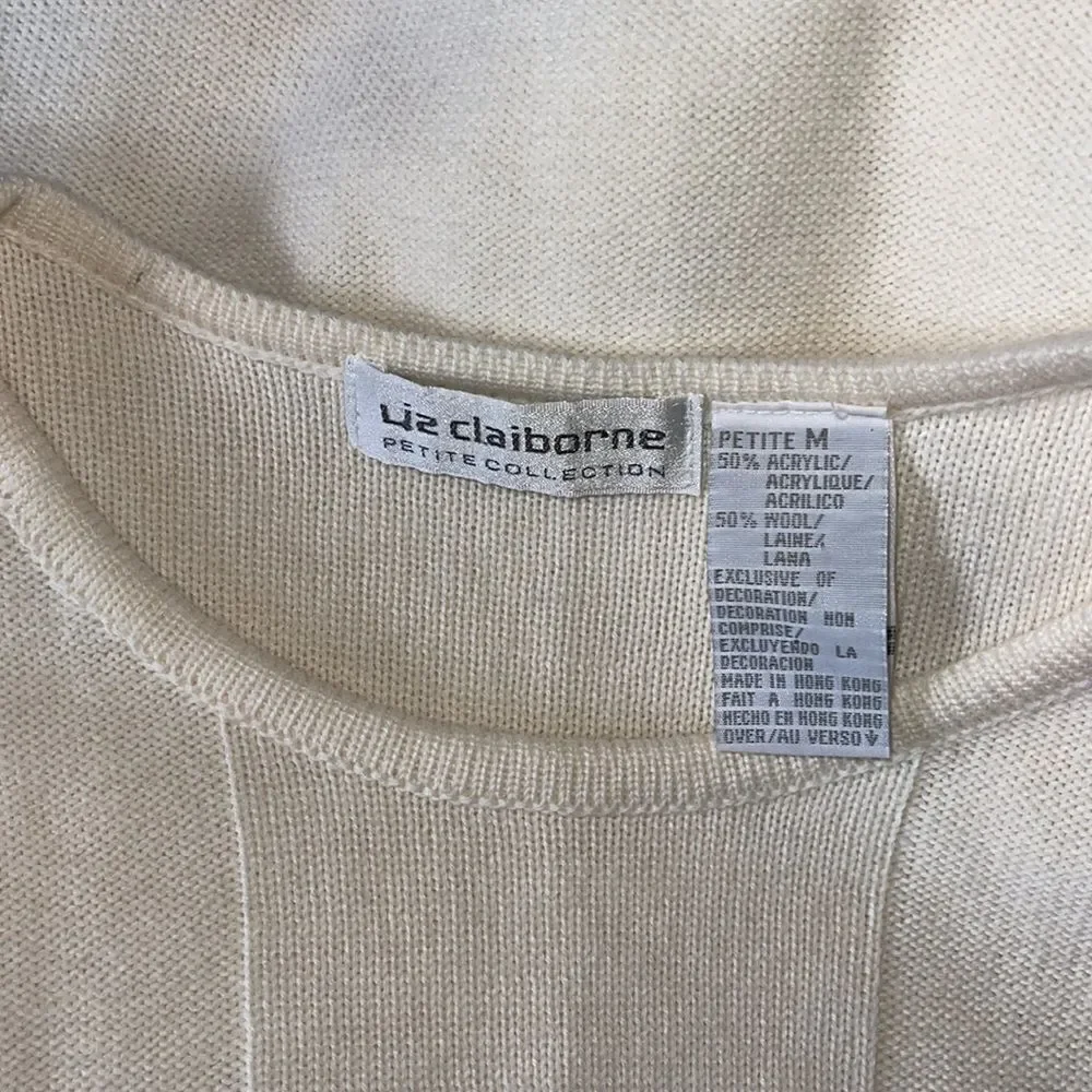Liz Claiborne- Unisex Creme background acrylic wool blend pullover longsleeve